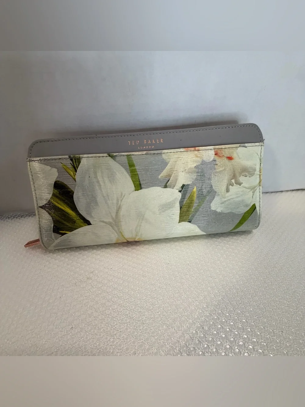 Ted Baker Gray Floral Zip-Around Wallet with White Blooms